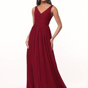 Azazie Keyla Agave A-Line V-Neck Pleated Chiffon Burgundy Dress Size 8